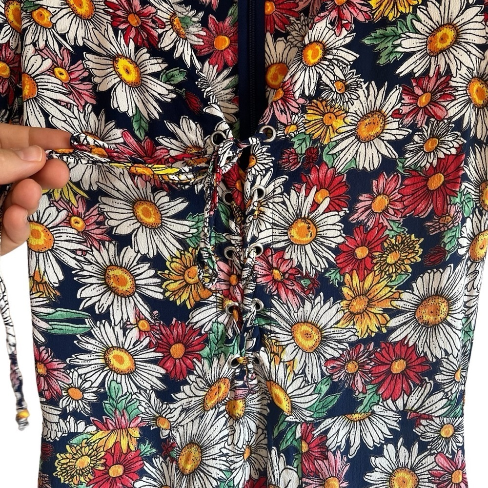 Reformation daisy print lace up fit and flare mini dress size 2 good condition - Picture 6 of 14